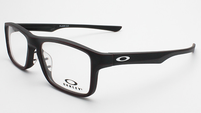 OAKLEY OX8081-0951
オークリー　プランク2.0
サテンブリックレッド/ブラック
2