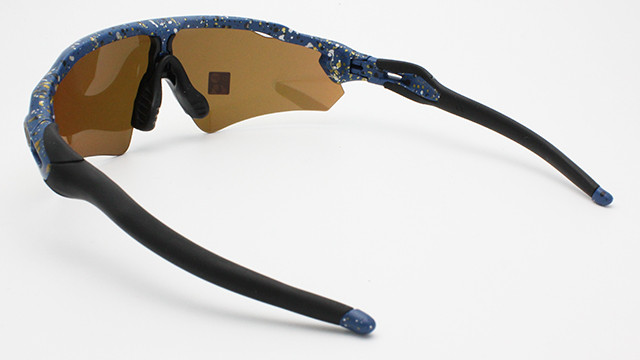 オークリー　oakley スプラッター メタリック　スポーツ　サングラスプリズム